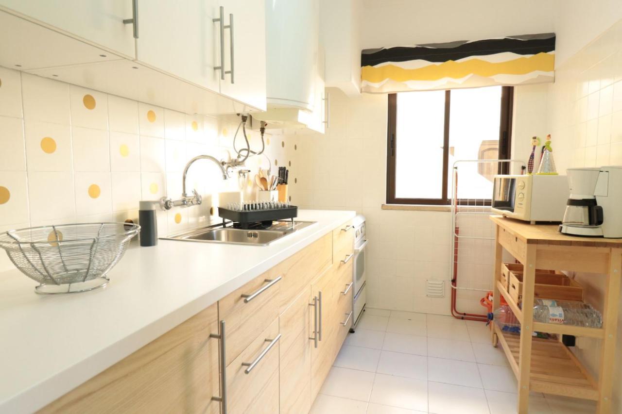 Lovelystay - Cozy 1Br Flat In Alvor With Ac And Balcony Exterior photo