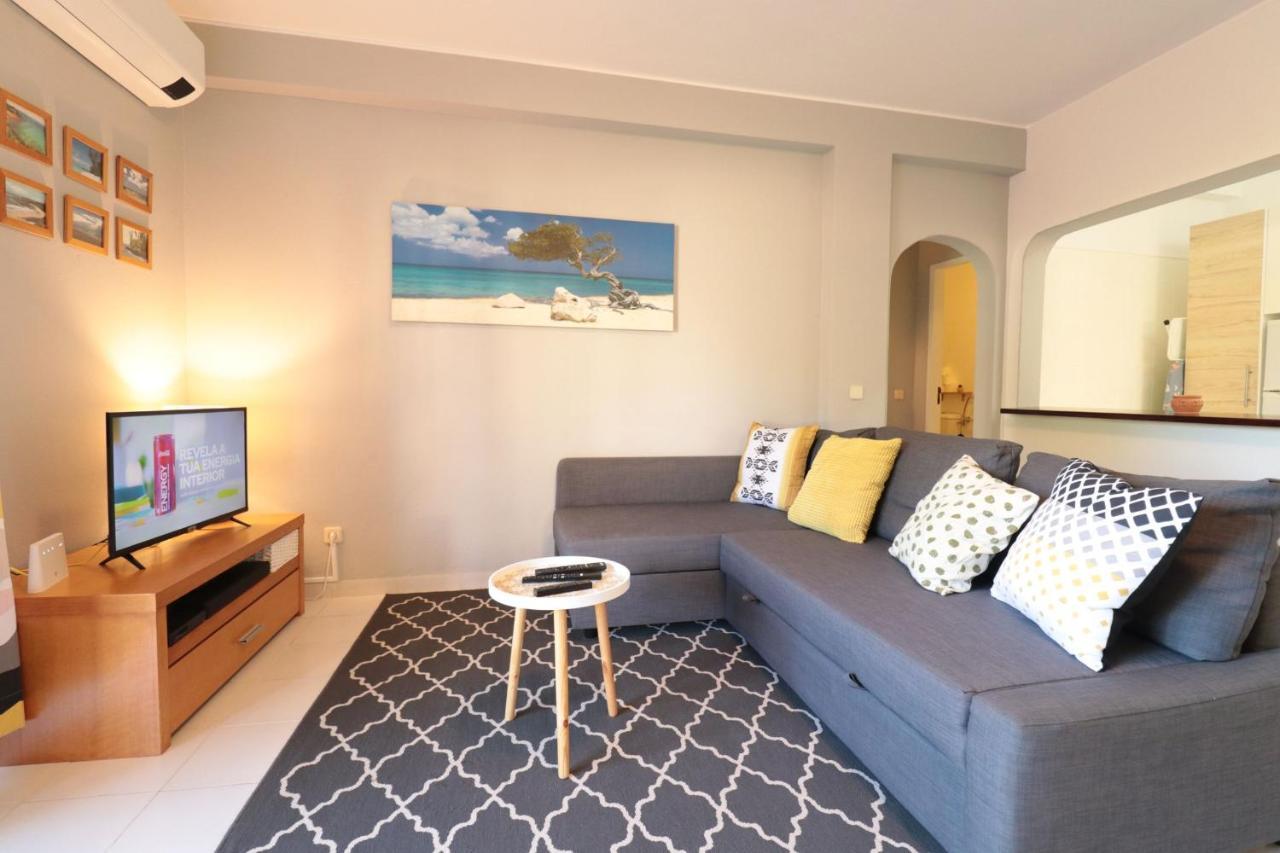Lovelystay - Cozy 1Br Flat In Alvor With Ac And Balcony Exterior photo